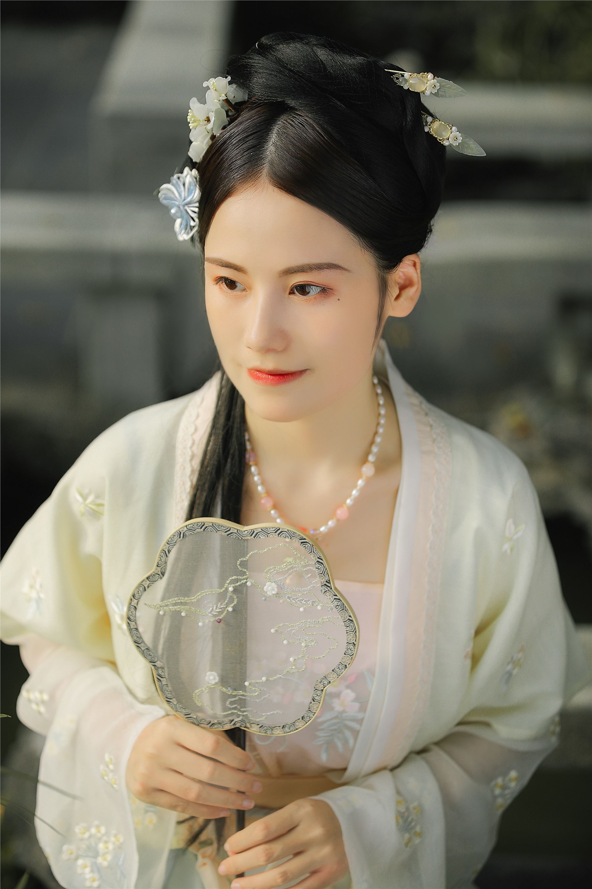 YITUYU艺图语 2021.09.02 花月下 小星